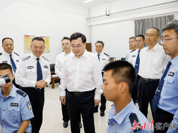 胡昌升在甘肃警察学院调研时强调：办好人民满意的公安高等教育 为平安甘肃建设培养更多忠诚卫士